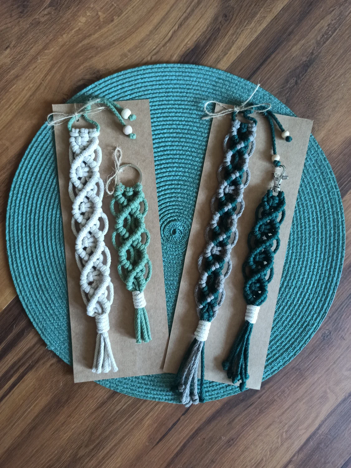 Zakładka i brelok zestaw makrama 