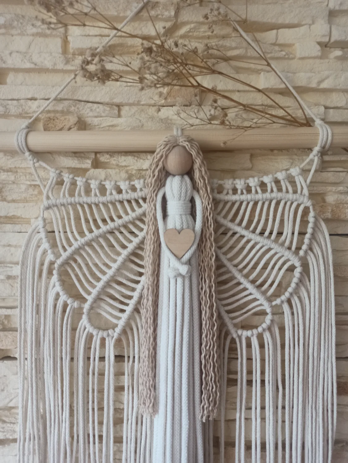 Duży Anioł z makramy kremowy